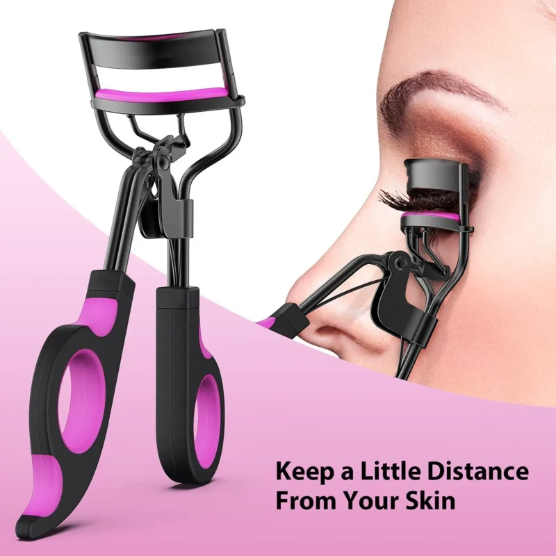 eyelash curler and comb